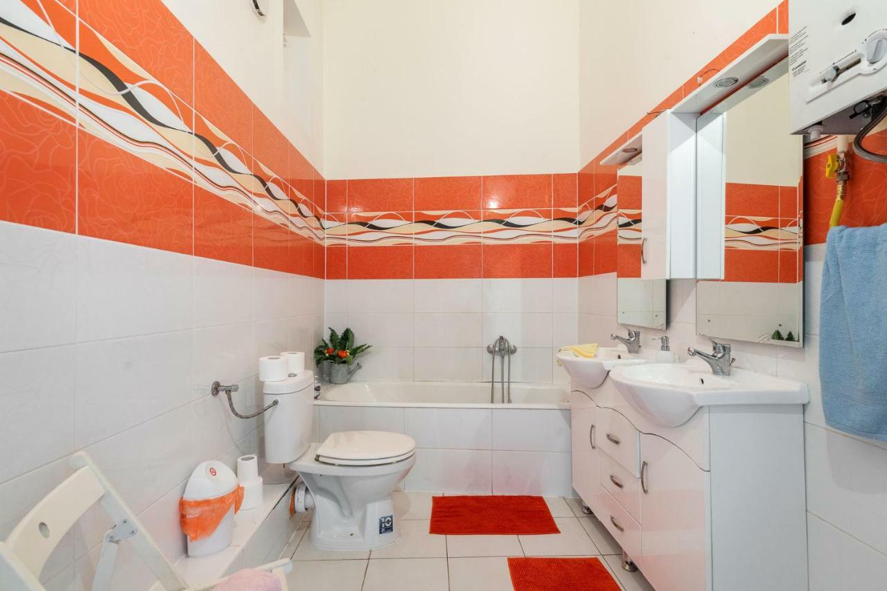 Izabella Home Budapest Esterno foto
