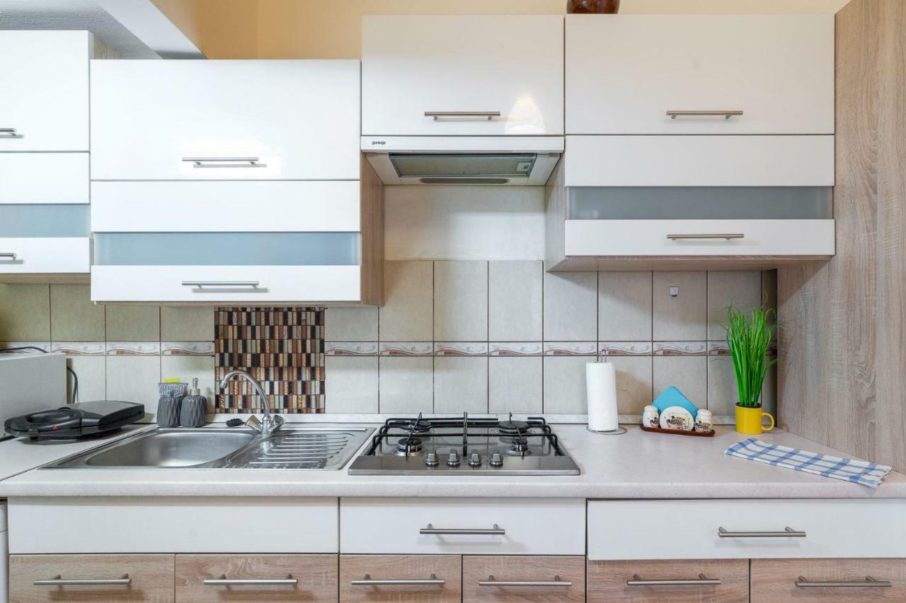 Izabella Home Budapest Esterno foto